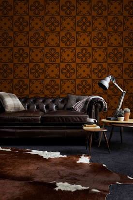 Rokusho ROKLDBN wallpaper with alternating squares and patterns of light brown and dark brown on a wall in an interior
